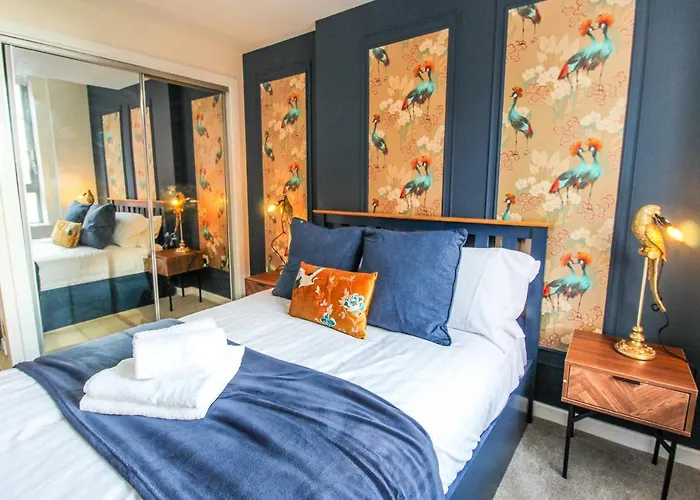 Lovely 1 Bed Apartment With Parking